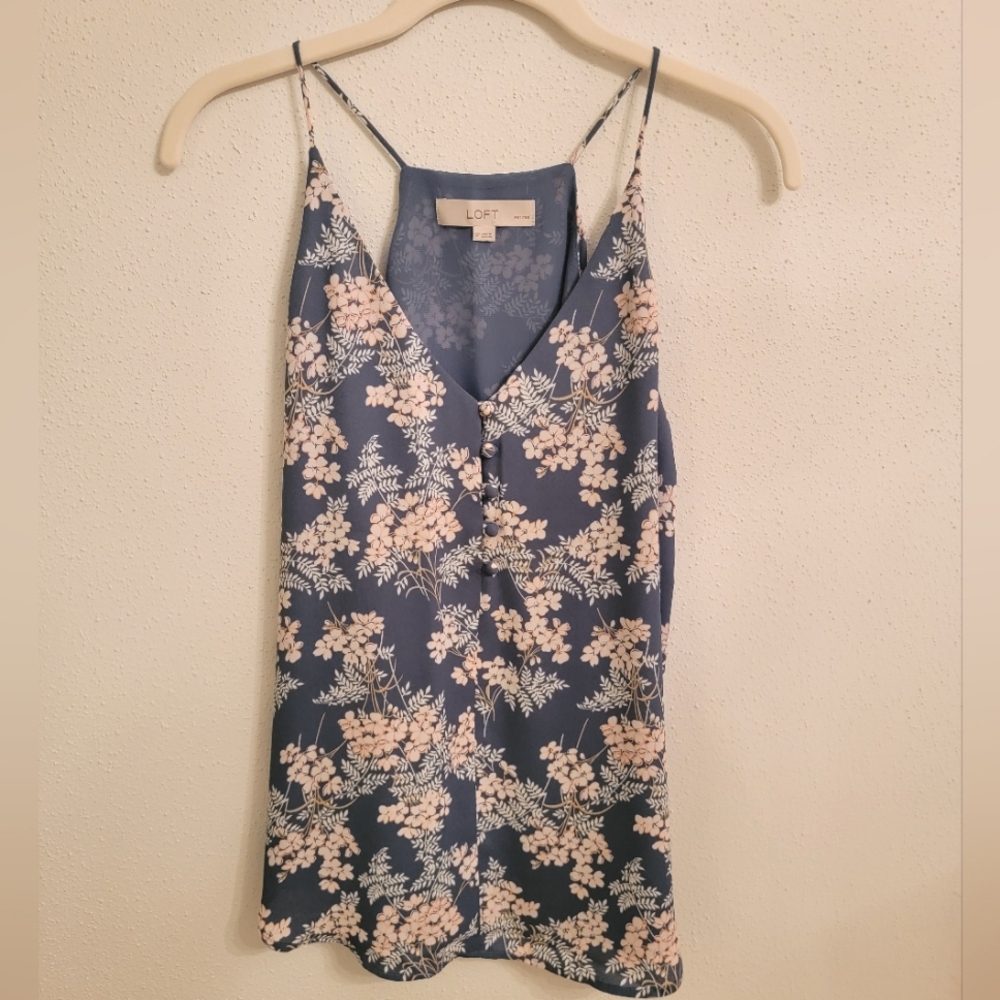 Ann Taylor Loft sleeveless top